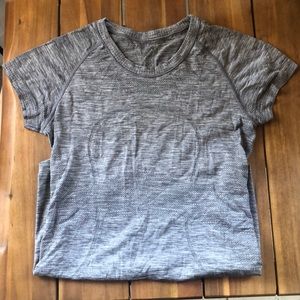 Short sleeve swiftly Lululemon top